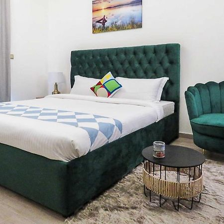 Oyo 860 Studio Apartment, Maya Tower 4, Jumeirah Village Triangle Ντουμπάι Εξωτερικό φωτογραφία