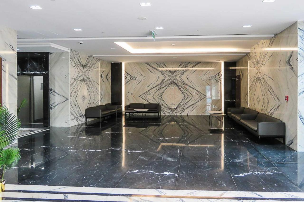 Oyo 860 Studio Apartment, Maya Tower 4, Jumeirah Village Triangle Ντουμπάι Εξωτερικό φωτογραφία